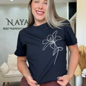 T-Shirt Preta Algodão Estampa Floral Minimalista
